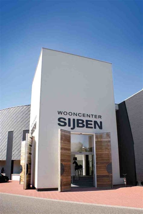 Woonwinkel Sijben Wooncenter in Roermond.